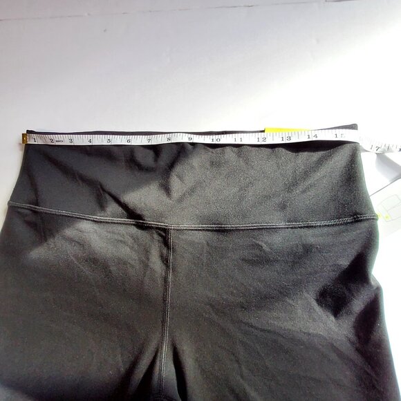 All In Motion High-Rise Black Bike Shorts Size XL Polyester/Spandex - Picture 3 of 9